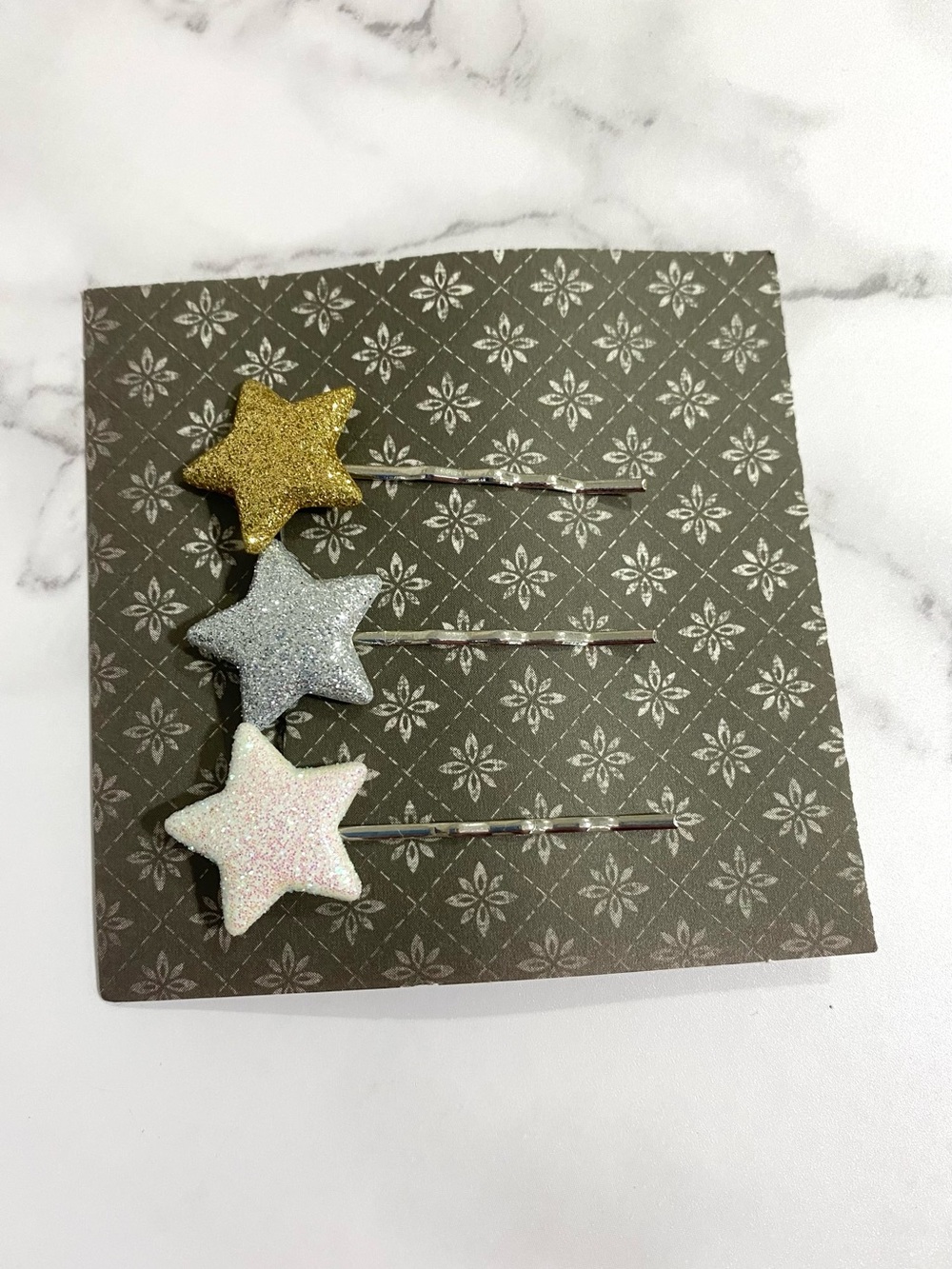 Glittery Star Bobby Pins Gold, Silver & White